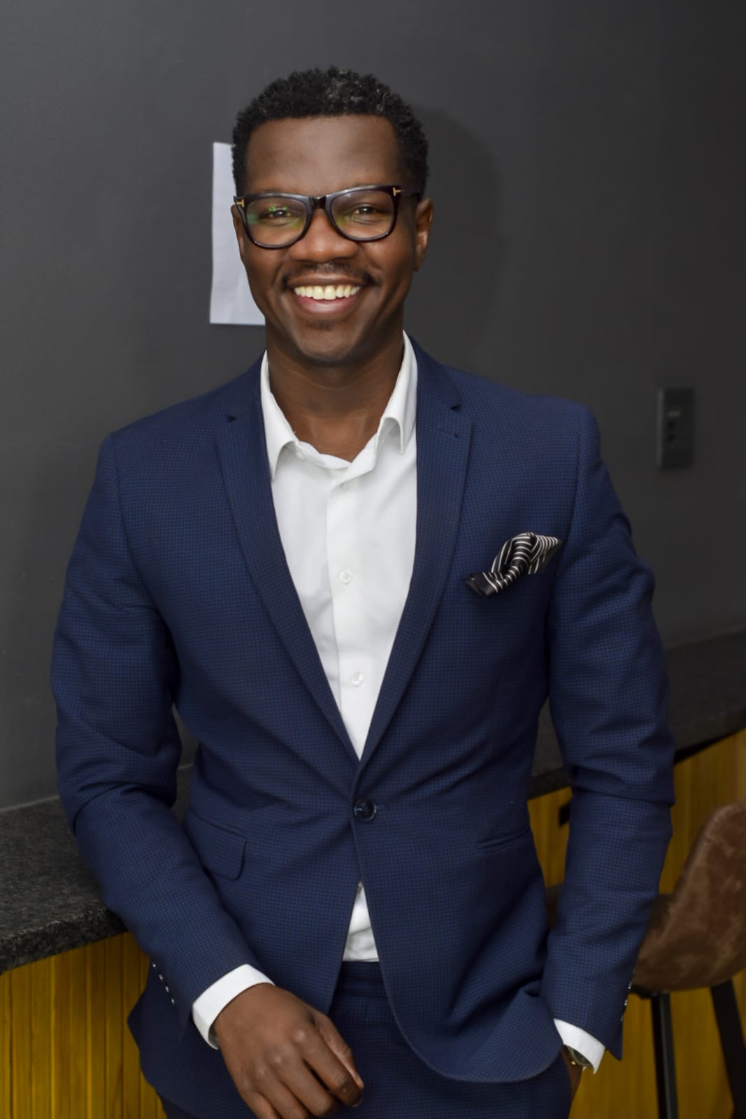 e8940285-919e-41e4-b986-3c8a763d0b6b